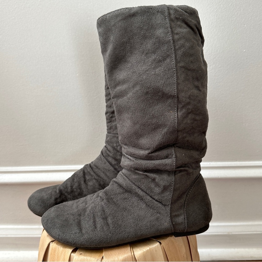 Girls boots